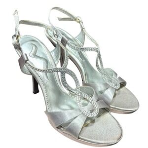 Touch Of Nina Womens High Heel Jeweled Size 8 M‎ Satin Silver Strap Formal